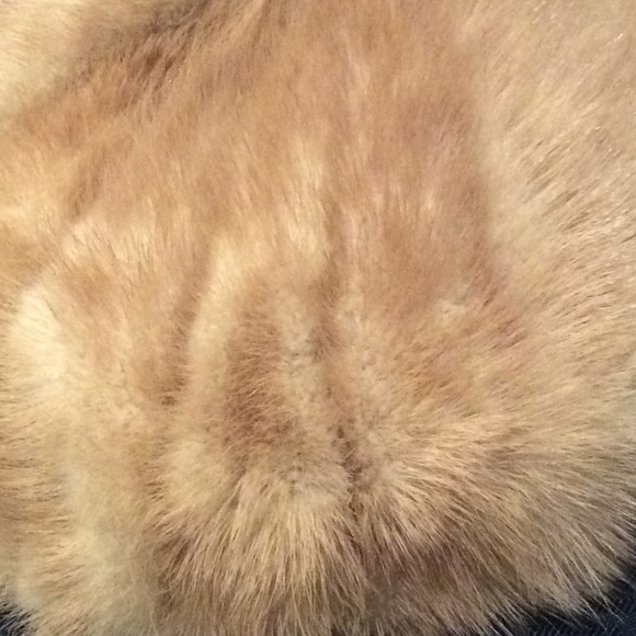 Antique Mink Hat by Howard Albert, N.Y. (For Petite Heads) - Picture 3 of 3